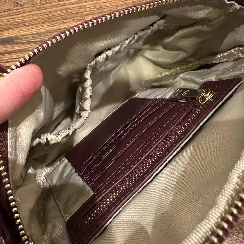 Mina Baie Nylon Fanny Syrah - Picture 3 of 3